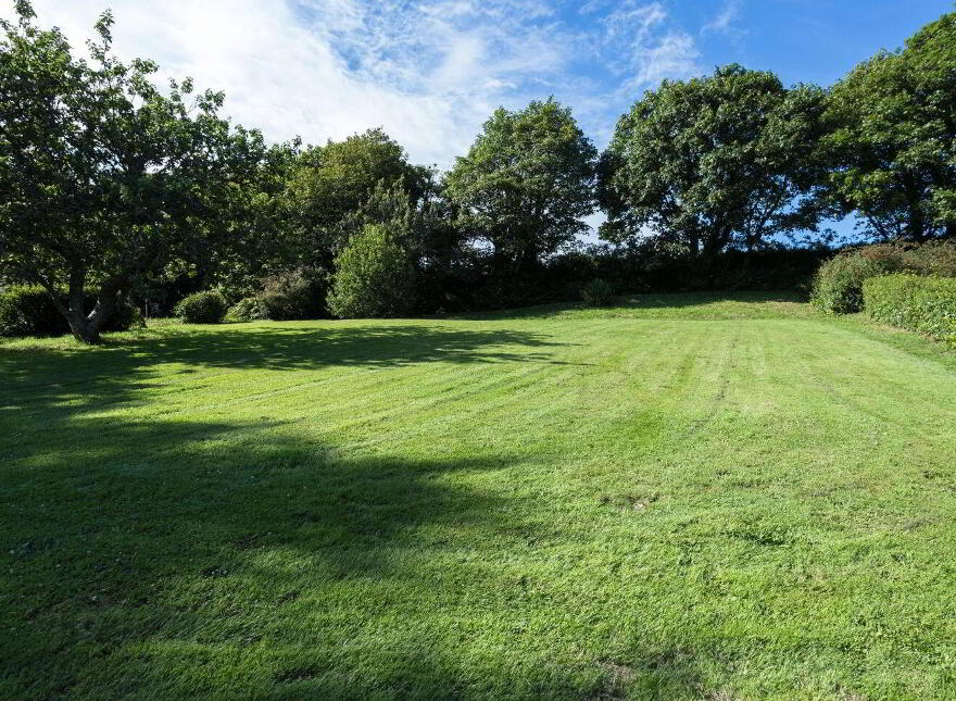 Lake View, Aghatubrid, Glandore, P81TW68