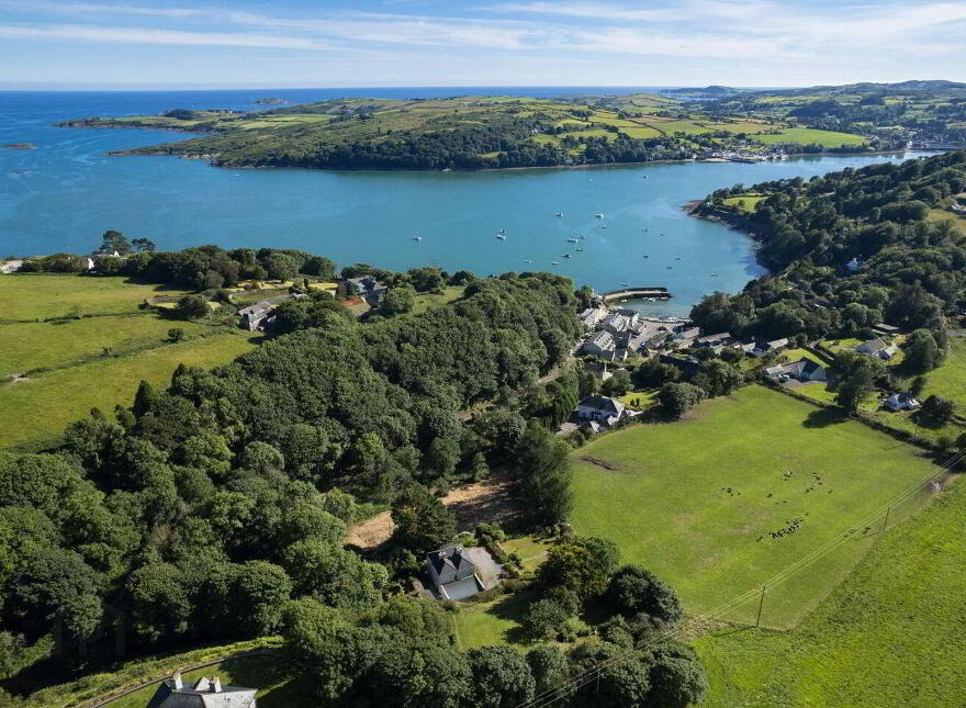 Lake View, Aghatubrid, Glandore, P81TW68