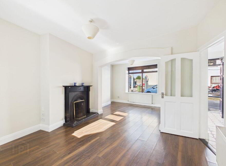 26 Geraldine Place, Albert Road, Blackrock, T12TV7F
