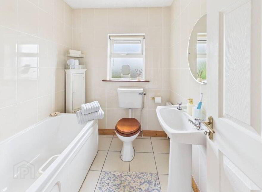 16 The Heathers, Classes Lake, Ballincollig, P31KC57