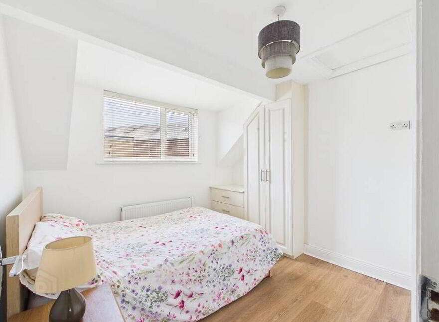 2 Hibernian Buildings, Albert Road, Blackrock, T12Y5FT