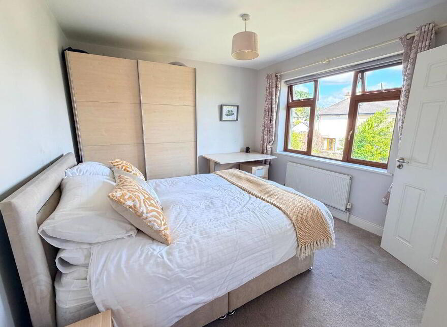 Instow, Riverbank, Douglas, T12Y9V3