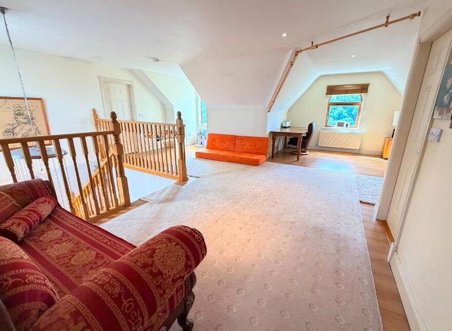 Instow, Riverbank, Douglas, T12Y9V3
