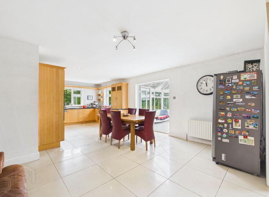 Praslin, Maglin, Ballincollig, P31Y798