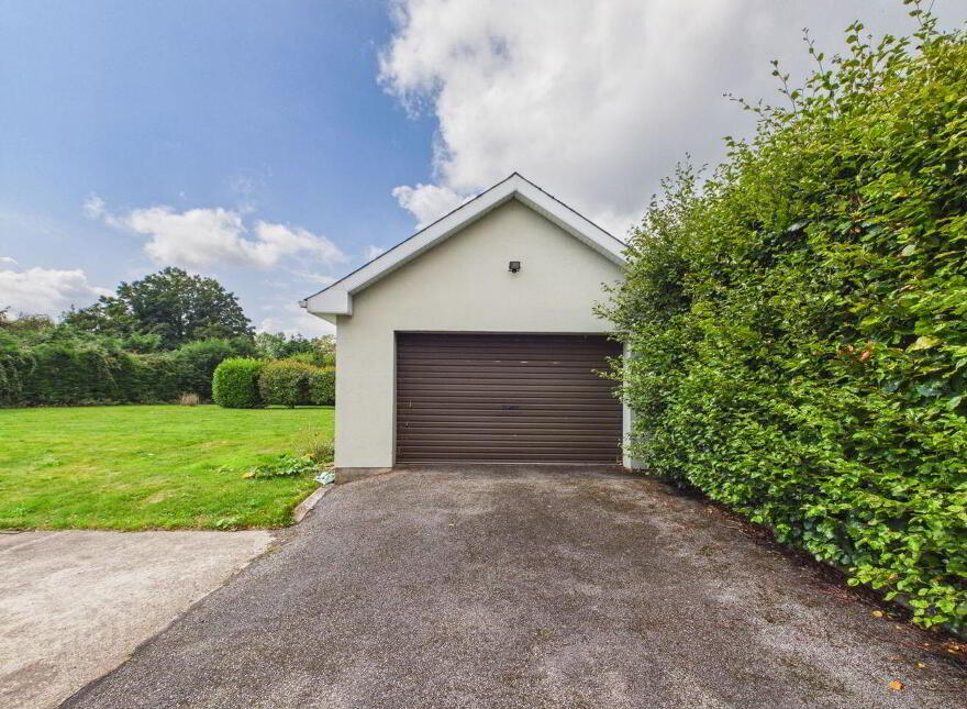 Praslin, Maglin, Ballincollig, P31Y798