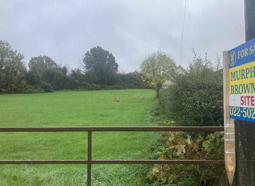 Banteer West, Banteer