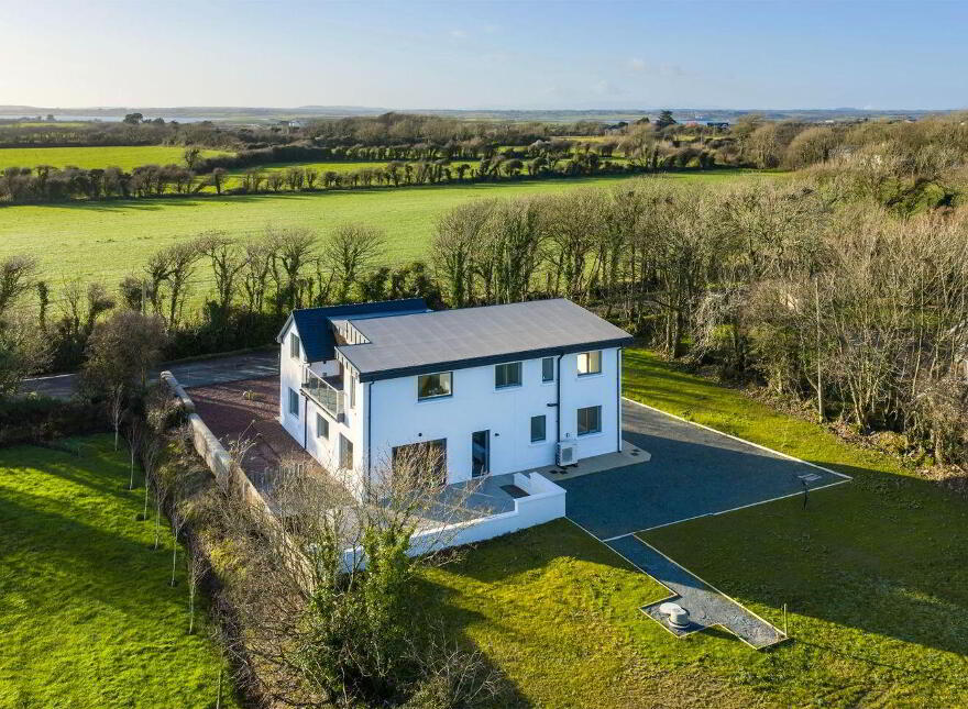 "Dot's Seaview Cottage", Haggard, Bannow, Y35XTY3