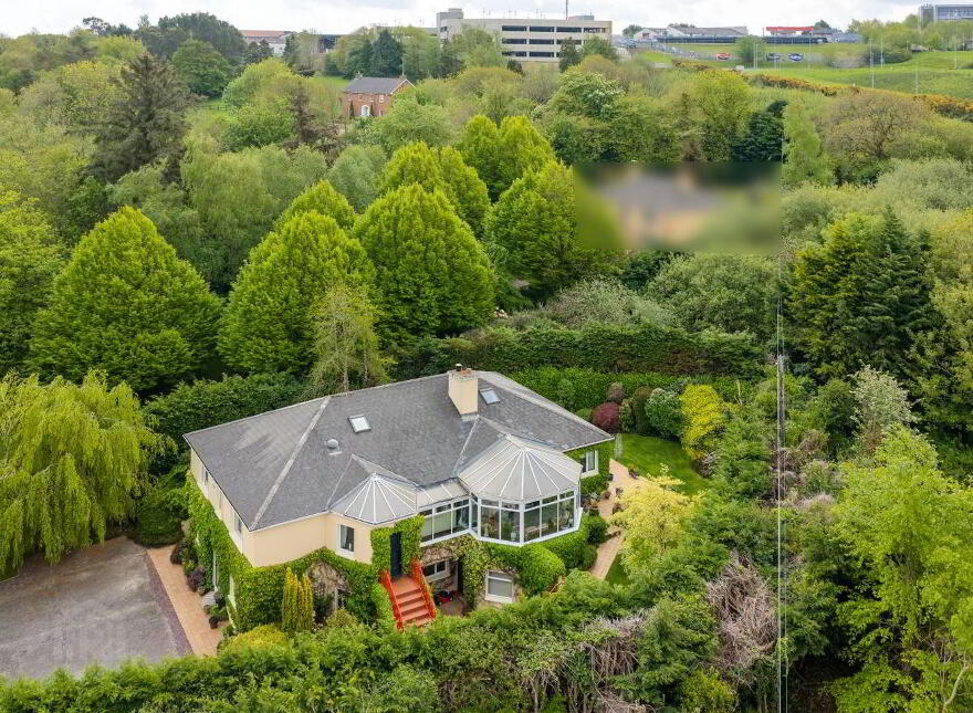 'Glenanaar', Old Hospital Road, Park, Wexford Town, Y35W977