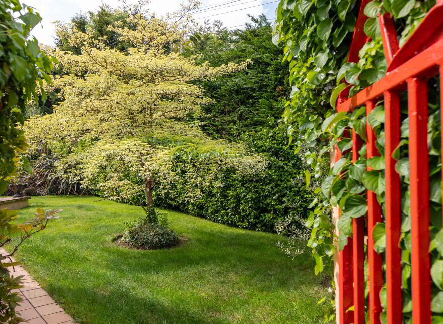 'Glenanaar', Old Hospital Road, Park, Wexford Town, Y35W977