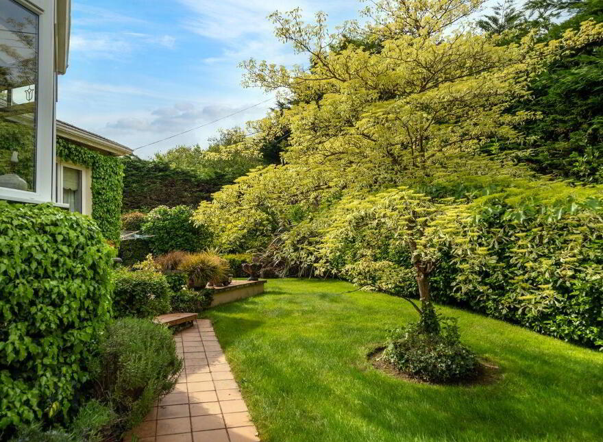 'Glenanaar', Old Hospital Road, Park, Wexford Town, Y35W977