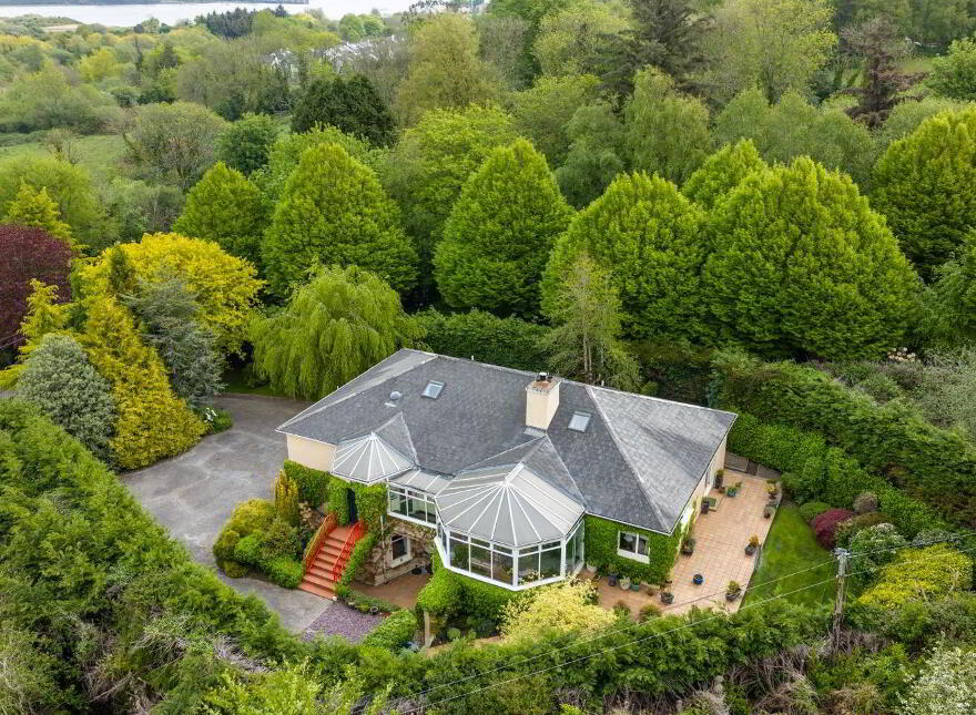 'Glenanaar', Old Hospital Road, Park, Wexford Town, Y35W977