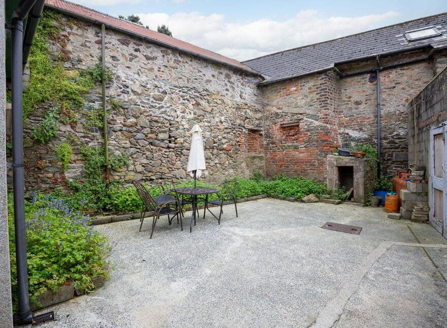 Abbey House, Templeshannon, Enniscorthy, Y21Y2H5