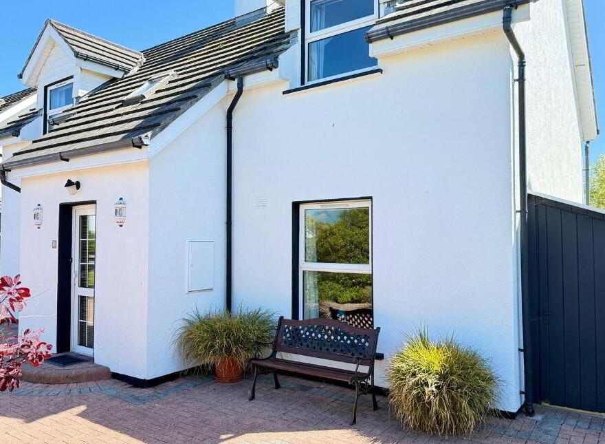 3 Grange Meadows, Rosslare Strand, Y35YX40