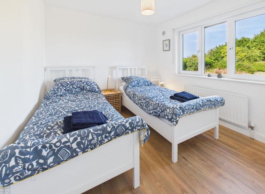 Over White Gap, Coolrainey, Curracloe, Y21YH32