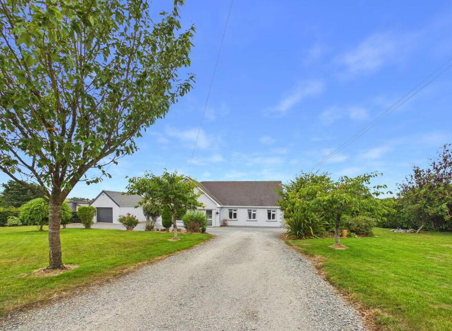 U Lot House, Clone West, Monamolin, Gorey, Y25NR40