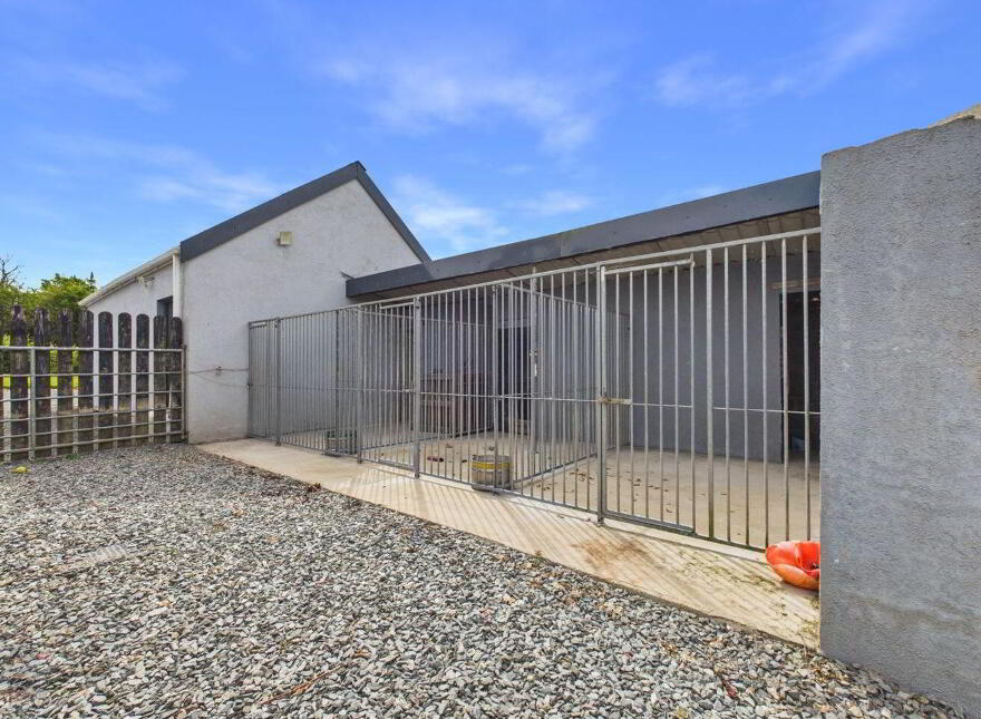 U Lot House, Clone West, Monamolin, Gorey, Y25NR40