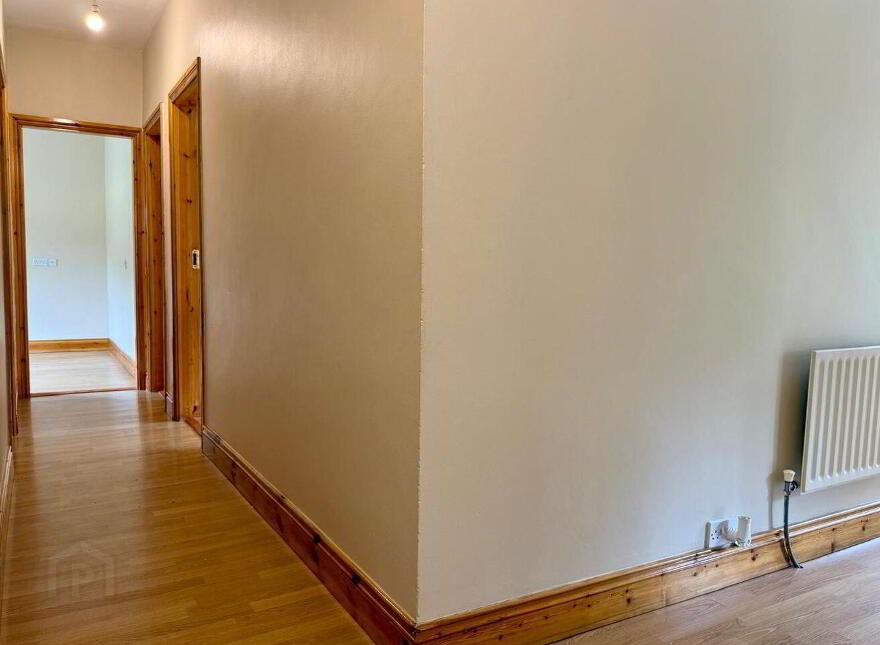 Woodside, Killanne, Y21A2F3