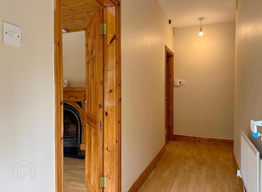Woodside, Killanne, Y21A2F3