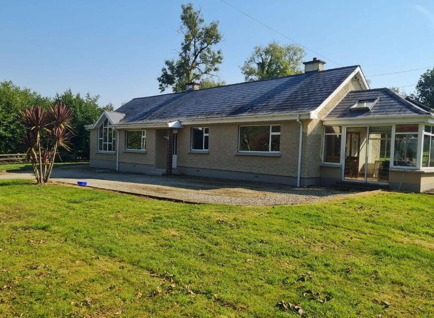 Woodside, Killanne, Y21A2F3