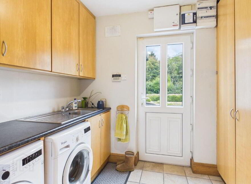 Tanglewood, Bulgan, Glynn, Y21WE19