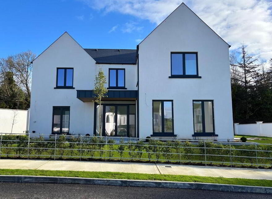 1 Stronveele, Glenville Road, Wexford Town, Y35V12D