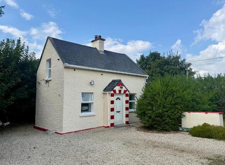 "Fuchsia Cottage", Blackhall, Killurin, Y21RD29 photo