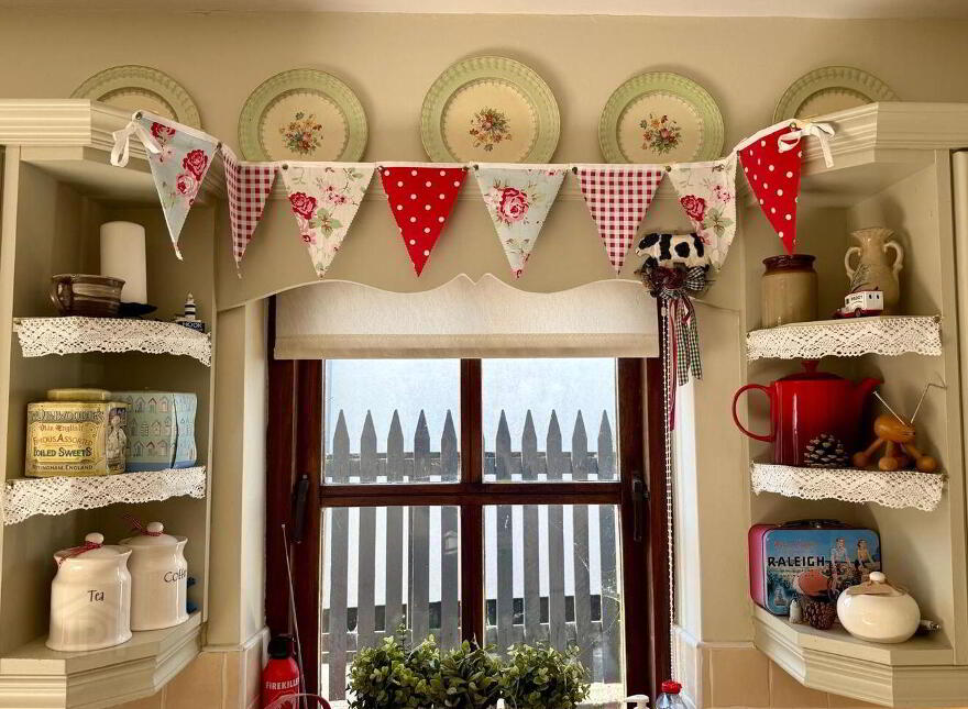 "Fern Cottage", 13 Ashfield, Blackwater, Y21AX56