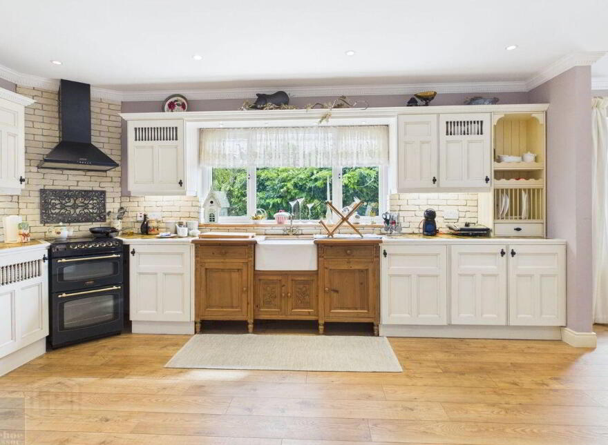 Tomgarrow, Adamstown, Y21P782
