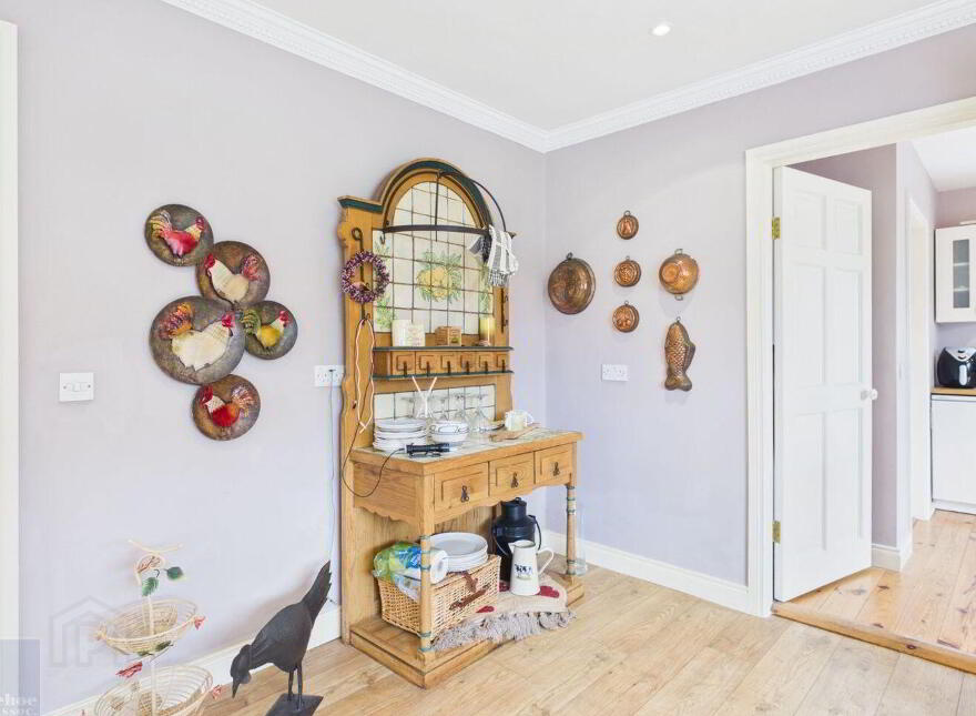 Tomgarrow, Adamstown, Y21P782