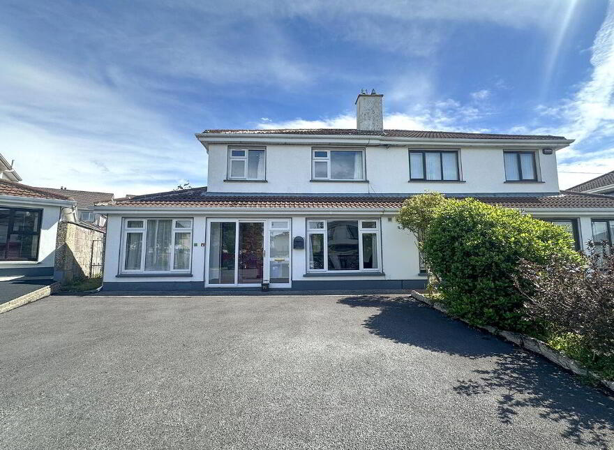25 The Rise, Shangort Road, Knocknacarra, H91AH5N