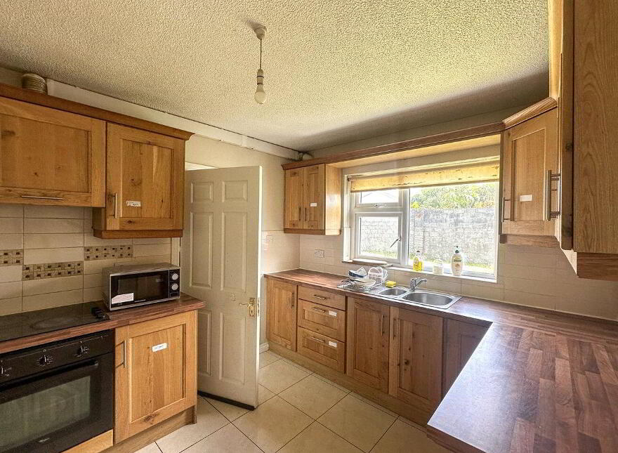 25 The Rise, Shangort Road, Knocknacarra, H91AH5N