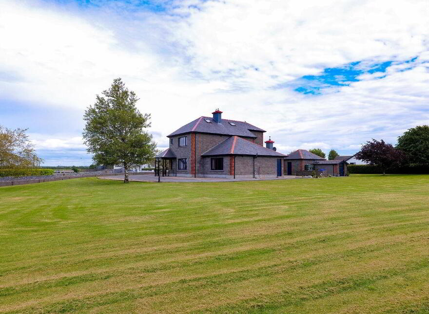 School Road, Carnmore, Clennascaul, H91W8N3