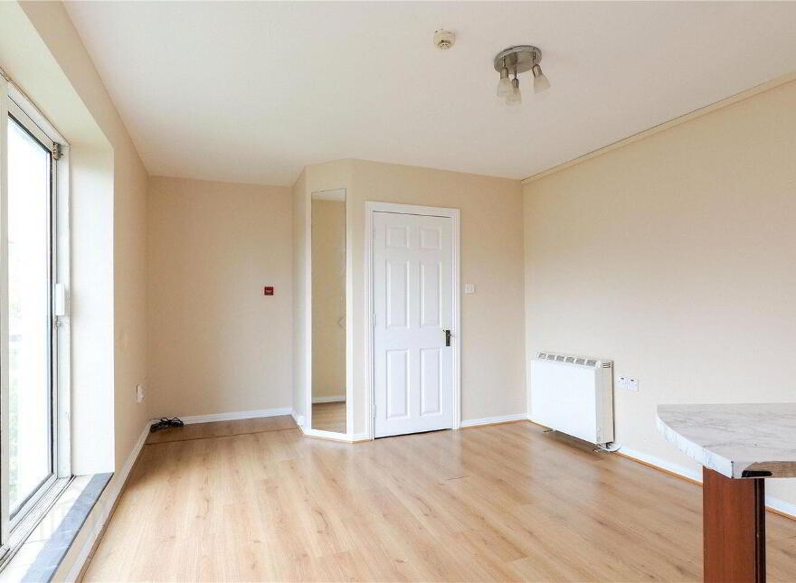 2 Madeira Island House, Mill Street, Galway City Centre, H91VP71