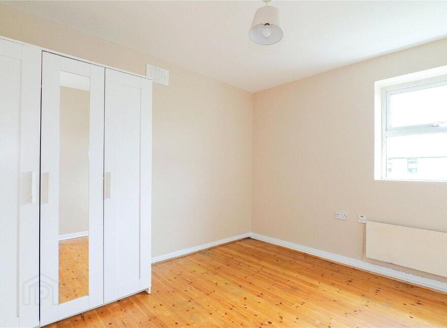2 Madeira Island House, Mill Street, Galway City Centre, H91VP71