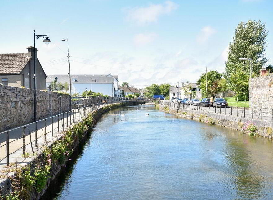 2 Madeira Island House, Mill Street, Galway City Centre, H91VP71