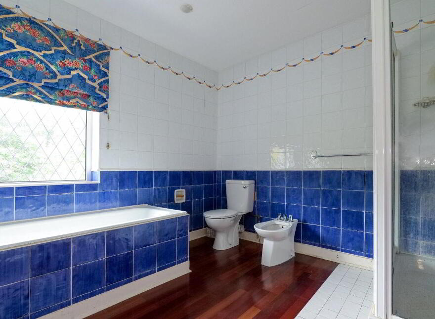 Saint Ronan's, Rockbarton Park, Salthill, Salthill, H91W7YW