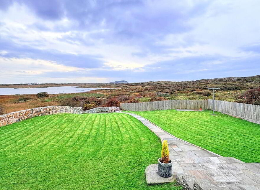 Murlach Lodge, Ballyconneely, Clifden, H71Y438