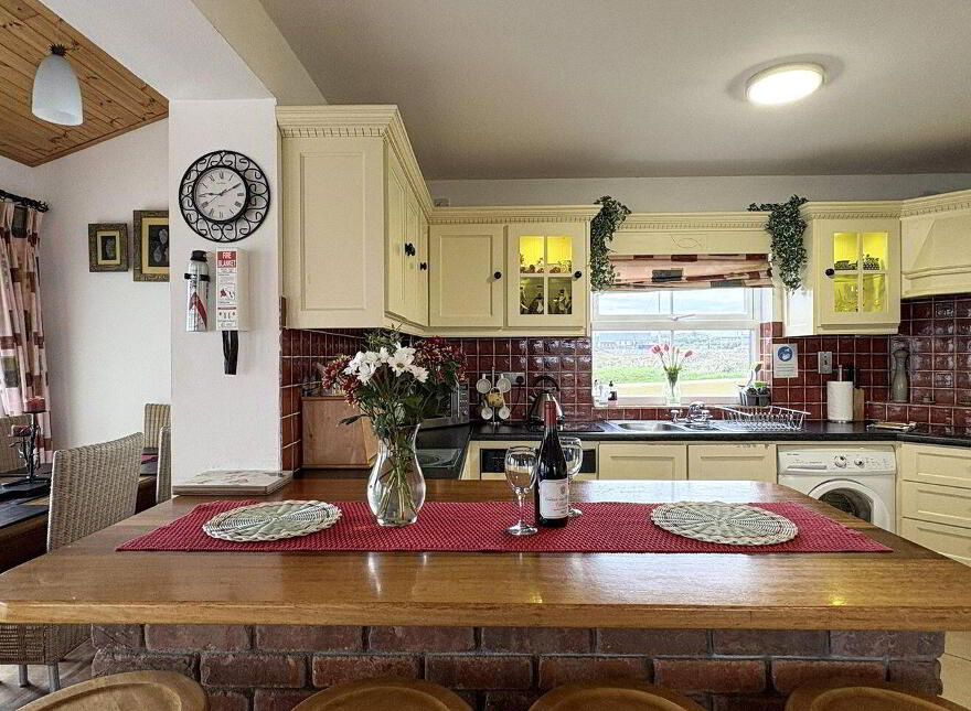 Murlach Lodge, Ballyconneely, Clifden, H71Y438