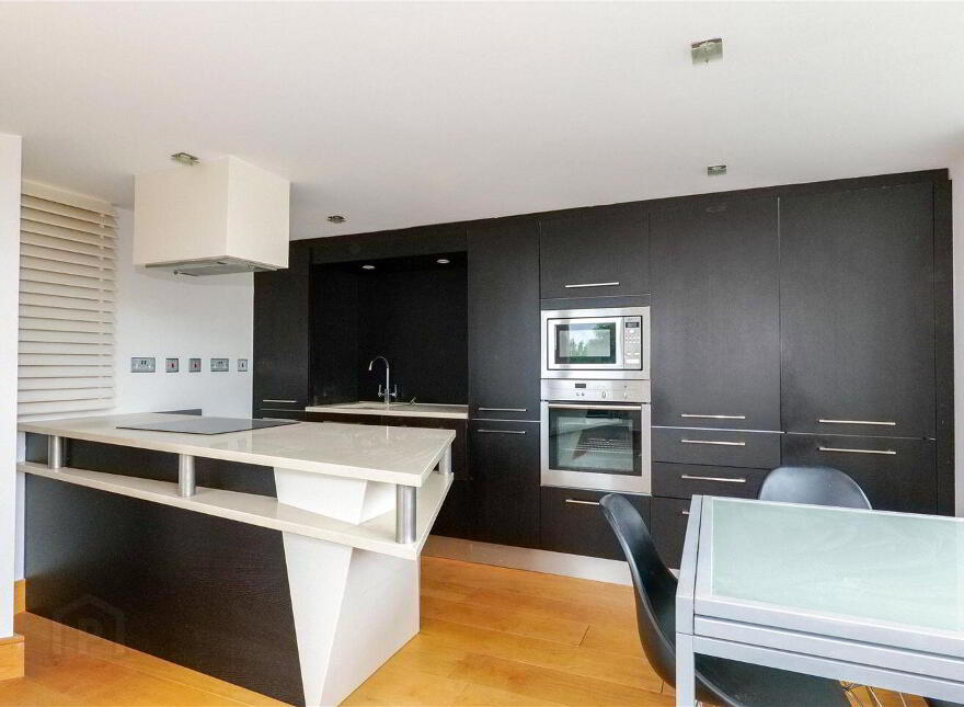 8 Mount Eaton House, Taylors Hill Road, Taylor's Hill, H91RY84