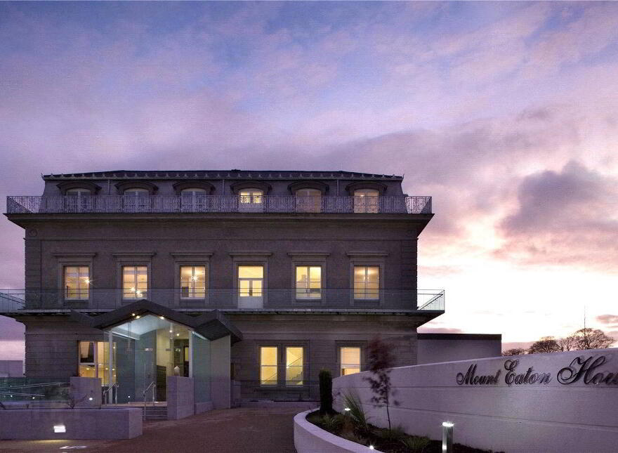 8 Mount Eaton House, Taylors Hill Road, Taylor's Hill, H91RY84
