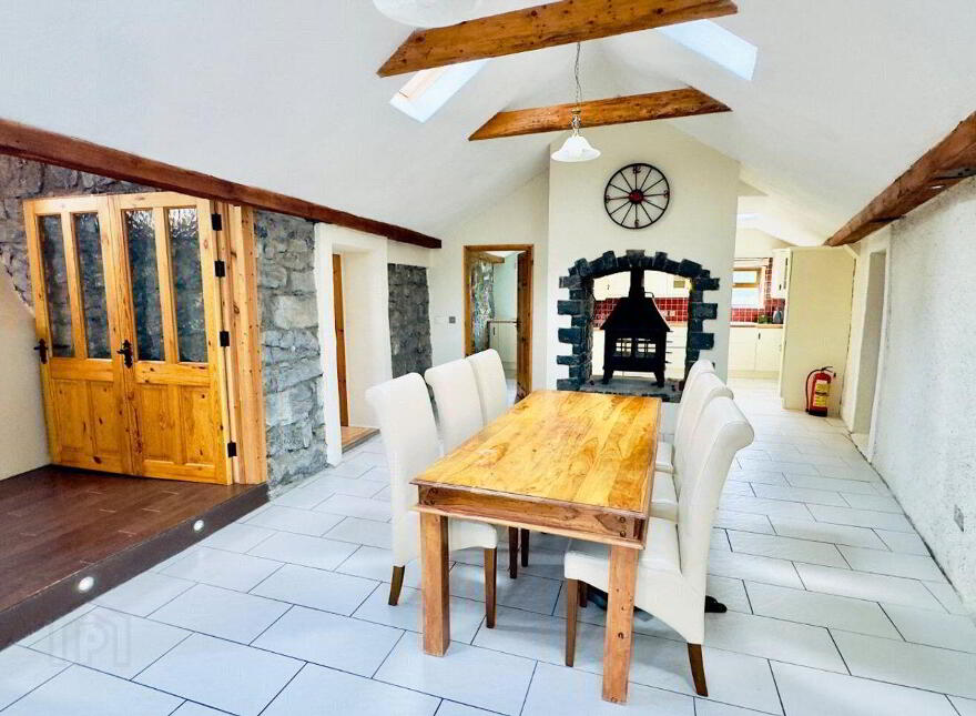 Oak Cottage, Lisheenoran, Annaghdown, H91EHP9