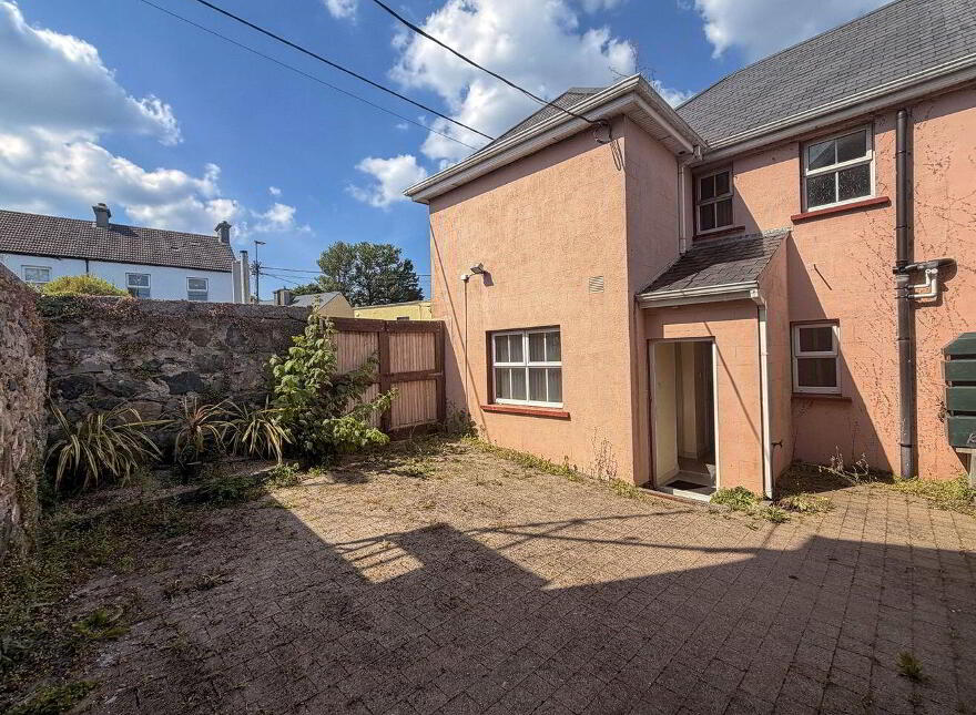 1 Saint Helen's Street, Galway City Centre, H91RW5N