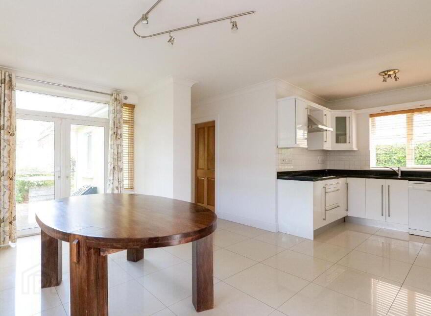 2 Clybaun Close, Clybaun Road, Knocknacarra, H91CTY3