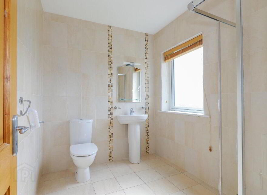 2 Clybaun Close, Clybaun Road, Knocknacarra, H91CTY3