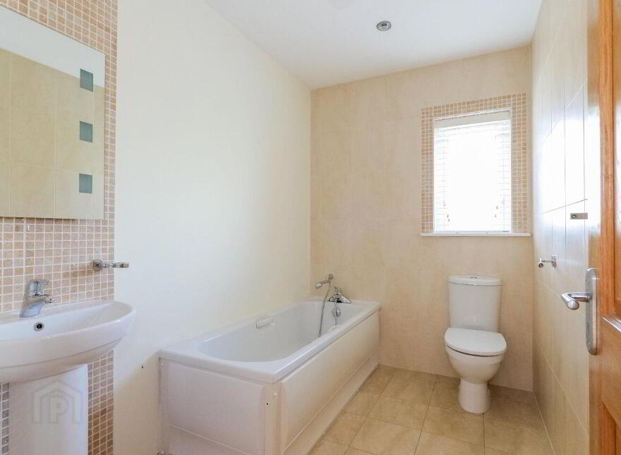 2 Clybaun Close, Clybaun Road, Knocknacarra, H91CTY3