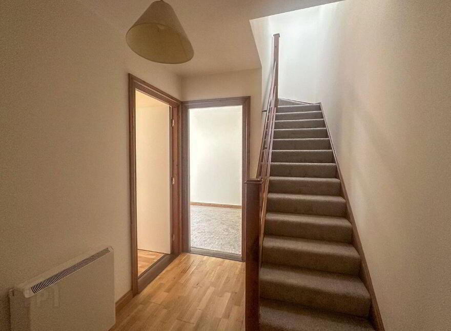 6 Lane House, Cross Street Upper, Galway City Centre, H91HV22