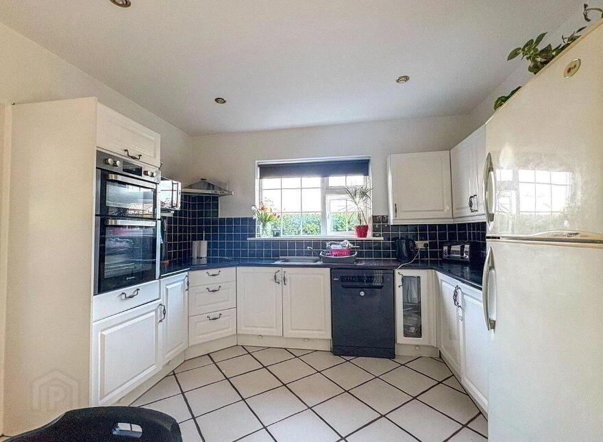 Donkell, Ballymoneen Road, Knocknacarra, Knocknacarra, H91WV1X