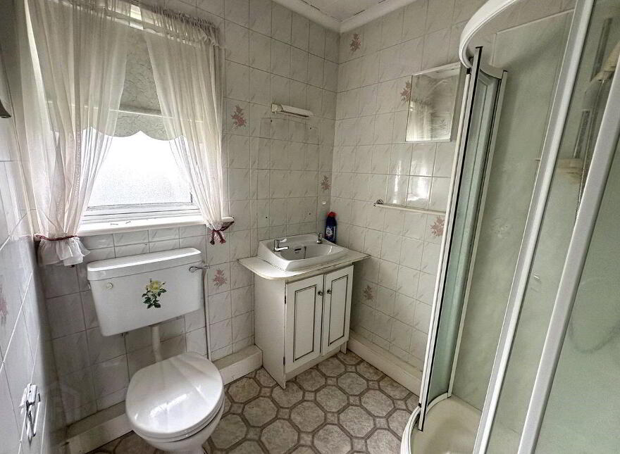 12 Glenina Heights, Dublin Road, Renmore, H91DE9W