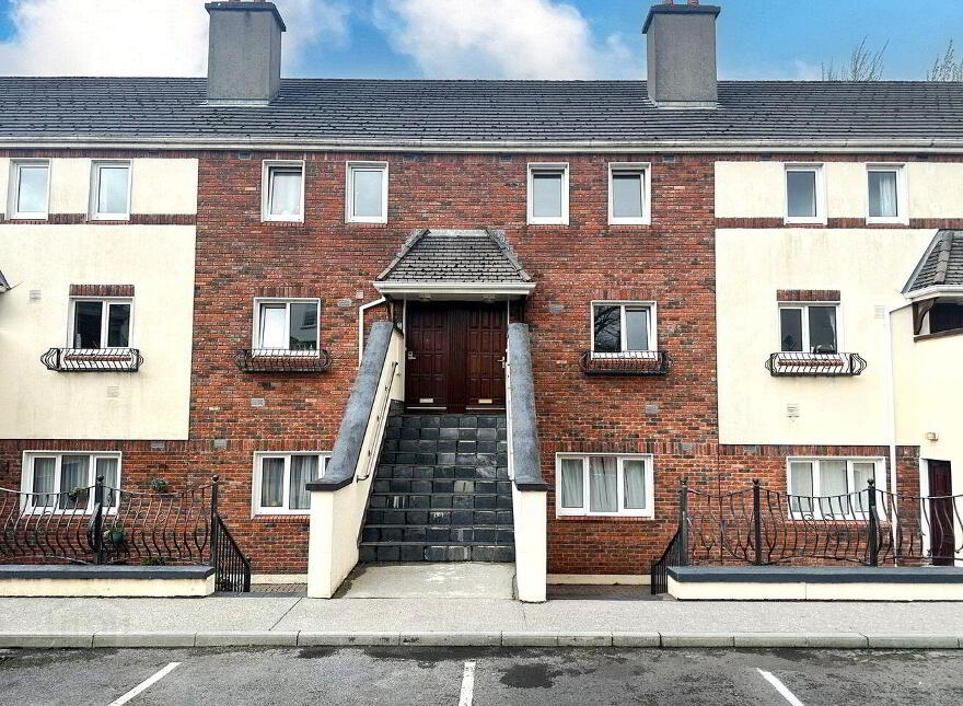 19 Glenmore, College Road, Galway City Centre, H91X5X8