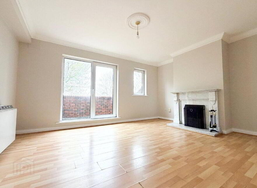 19 Glenmore, College Road, Galway City Centre, H91X5X8